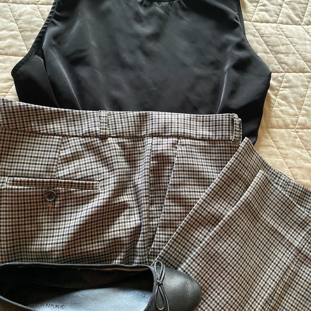 Banana Republic ladies Plaid pants
